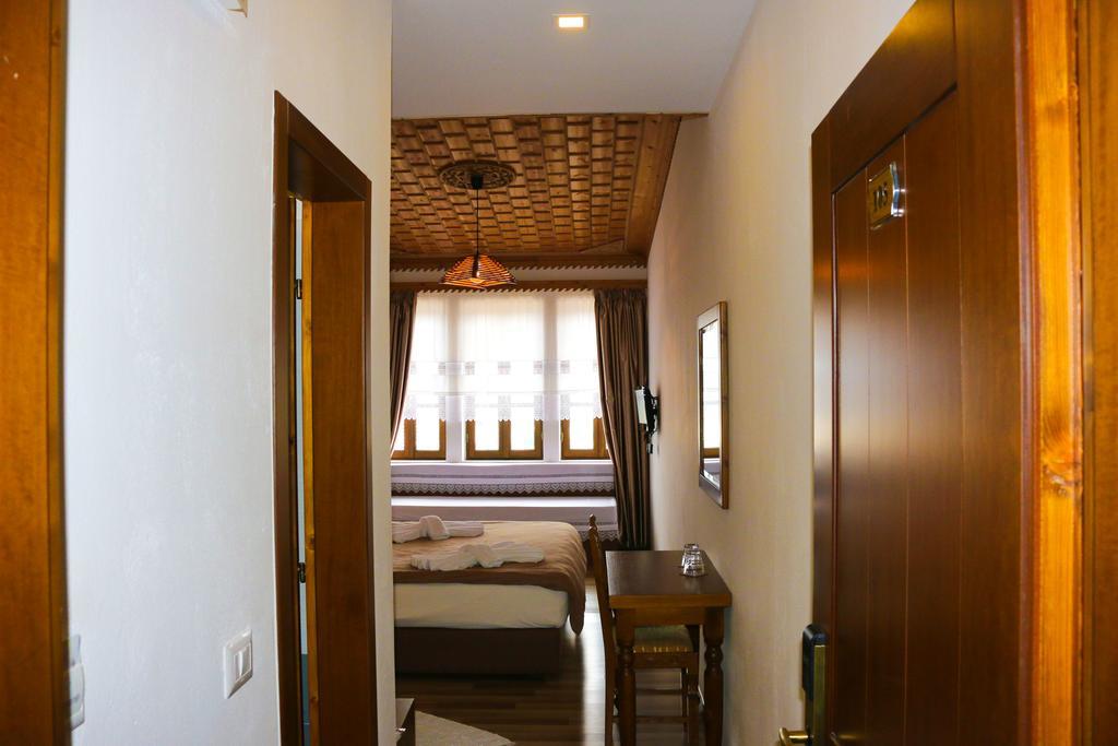 Hotel Kodra Gjirokastër Buitenkant foto
